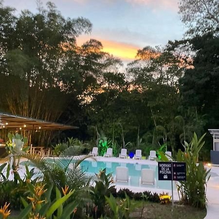 Grand Park Manuel Antonio Hotel Quepos Exterior photo