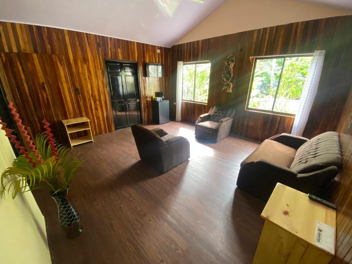 Grand Park Manuel Antonio Hotel Quepos Exterior photo